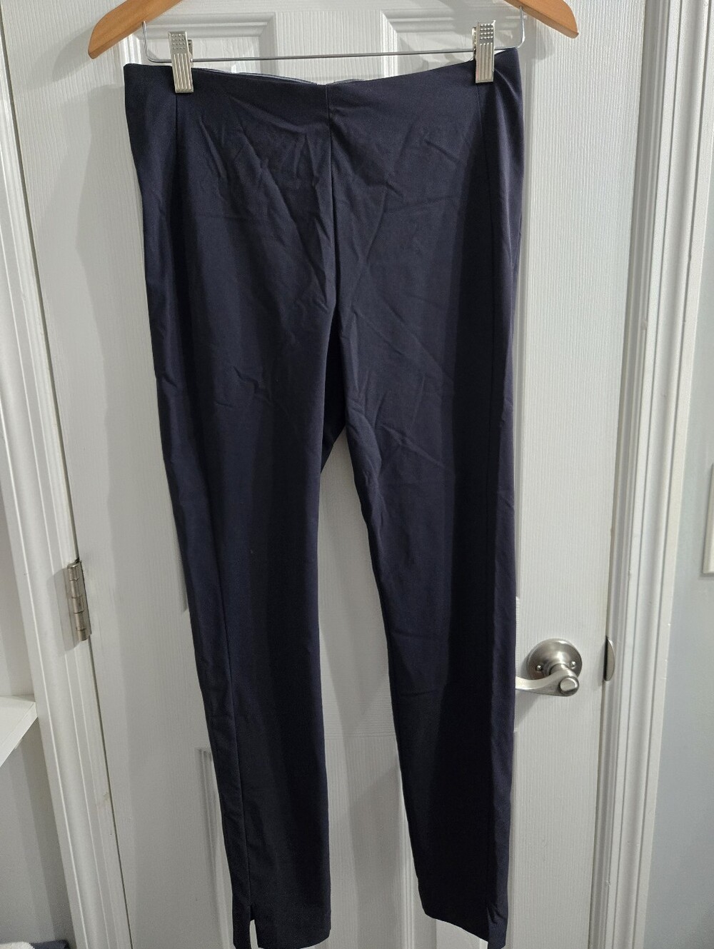 Athleta Wander Slim Back Zip Side Pockets Straight Pants Black Sz 6 NWOT